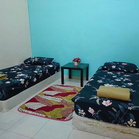 D'Q Putra Homestay Melaka Kültér fotó