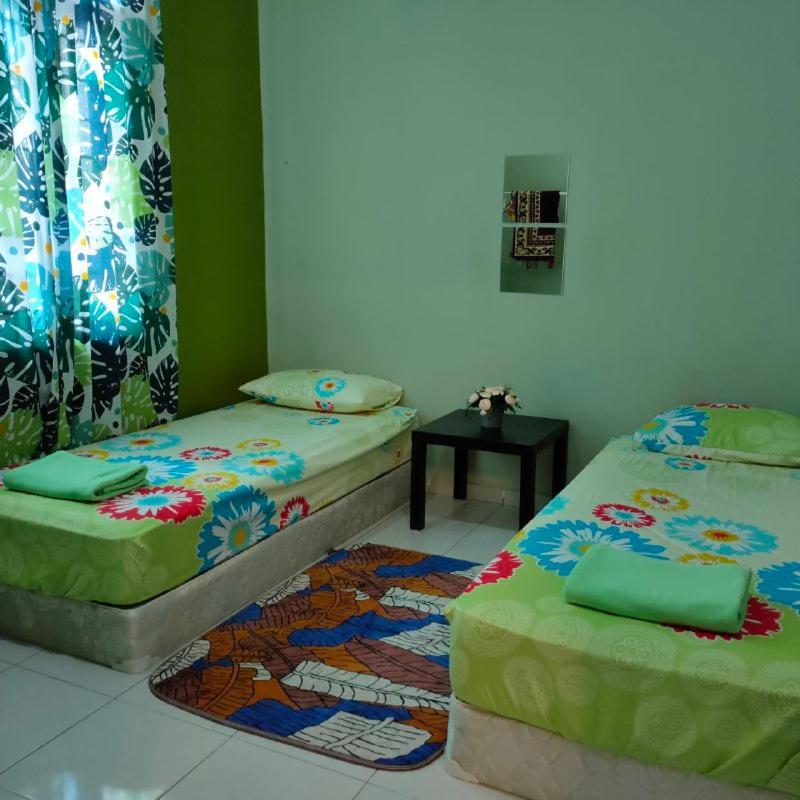 D'Q Putra Homestay Melaka Kültér fotó