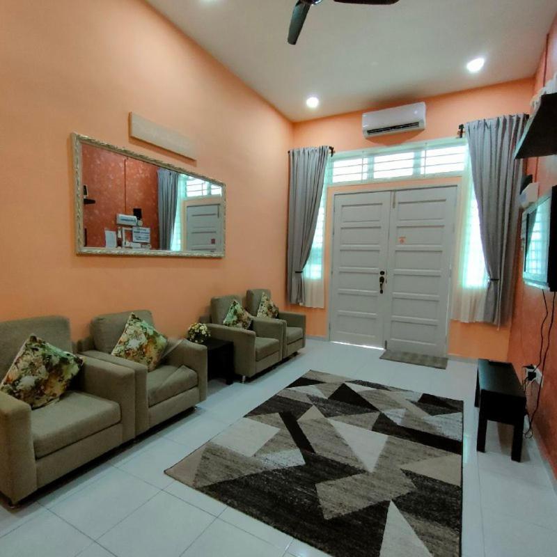 D'Q Putra Homestay Melaka Kültér fotó